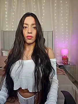 Snapshot of AriadnaTaylor chatting on December 5, 2025, 12:48 pm AriadnaTaylor online show from December 5, 2025, 12:48 pm