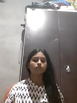 Snapshot of Tara2007 chatting on October 7, 2025, 10:16 am Tara2007 online show from October 7, 2025, 10:16 am