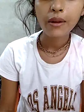 Snapshot of Tara2007 chatting on October 26, 2025, 7:31 am Tara2007 online show from October 26, 2025, 7:31 am