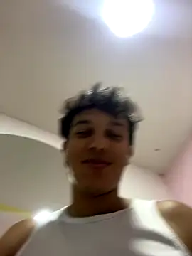 Leo Savage  online show from October 11, 2025, 3:07 am