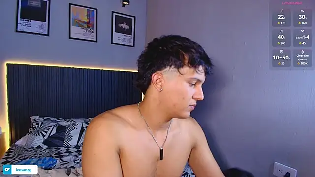 Snapshot of Leo_Savage_ chatting on August 2, 2026, 3:05 am Leo Savage online show from August 2, 2026, 3:05 am