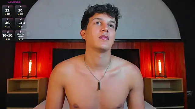 Snapshot of Leo_Savage_ chatting on May 16, 2026, 4:11 am Leo Savage online show from May 16, 2026, 4:11 am
