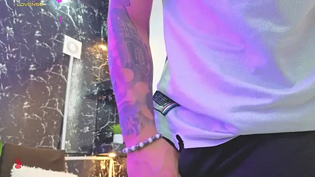 Alexander ferre online show from March 21, 2026, 1:48 pm