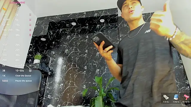 Alexander ferre online show from October 10, 2025, 1:23 pm