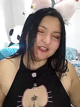 Snapshot of SoffiiCurvy chatting on September 23, 2025, 2:13 pm SoffiiCurvy online show from September 23, 2025, 2:13 pm