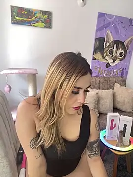 Snapshot of MorganHot0809 chatting on November 7, 2025, 3:16 pm MorganHot0809 online show from November 7, 2025, 3:16 pm