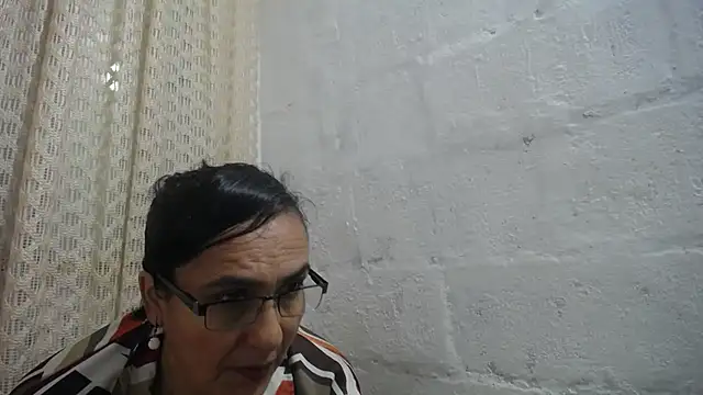 Snapshot of gabbyparker_ chatting on March 31, 2026, 6:15 am gabbyparker online show from March 31, 2026, 6:15 am