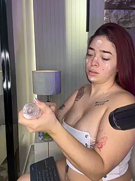 HannahCollyns online show from January 19, 2026, 2:32 pm