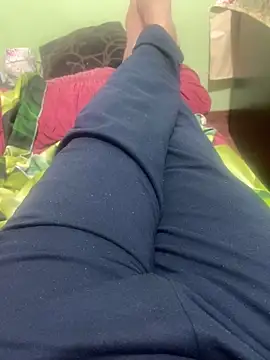 Snapshot of Binuthomas chatting on January 6, 2026, 8:57 pm Binuthomas online show from January 6, 2026, 8:57 pm