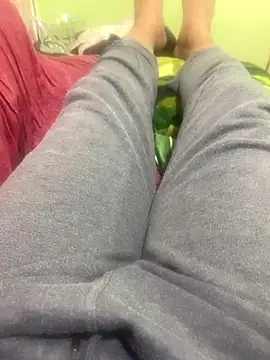 Snapshot of Binuthomas chatting on January 8, 2026, 9:21 pm Binuthomas online show from January 8, 2026, 9:21 pm