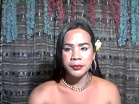 Snapshot of Vhanalicious21 chatting on April 6, 2026, 3:46 pm Vhanalicious21 online show from April 6, 2026, 3:46 pm