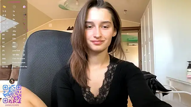 Snapshot of DarlineBrustera chatting on July 9, 2026, 2:16 pm DarlineBrustera online show from July 9, 2026, 2:16 pm