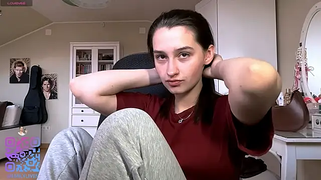 DarlineBrustera online show from April 20, 2026, 2:18 pm
