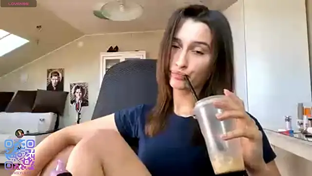 Snapshot of DarlineBrustera chatting on July 20, 2026, 2:19 pm DarlineBrustera online show from July 20, 2026, 2:19 pm