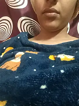 hotshreya69 online show from January 11, 2026, 3:57 am