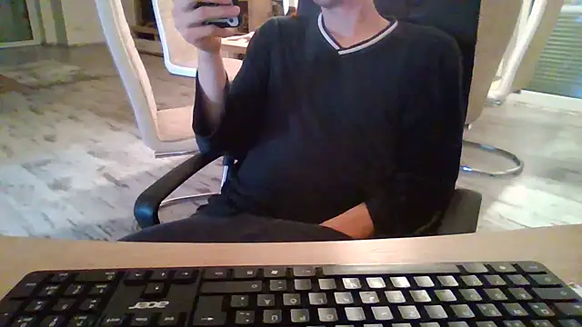 Snapshot of Trockenbau chatting on December 5, 2025, 11:09 am Trockenbau online show from December 5, 2025, 11:09 am