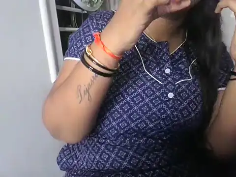 its me Rashmi online show from October 20, 2025, 5:46 pm