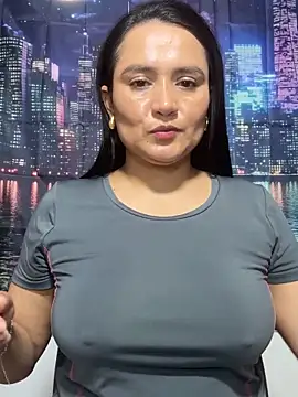 Snapshot of Rouse69_ chatting on February 27, 2026, 4:23 am Rouse69 online show from February 27, 2026, 4:23 am