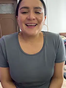 Snapshot of Rouse69_ chatting on October 12, 2025, 9:10 am Rouse69 online show from October 12, 2025, 9:10 am