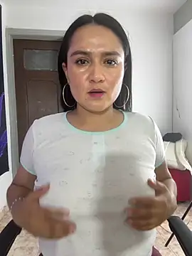 Snapshot of Rouse69_ chatting on October 30, 2025, 10:50 pm Rouse69 online show from October 30, 2025, 10:50 pm