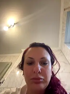 OliviaaFischer online show from December 19, 2025, 2:30 pm