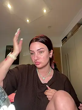 Snapshot of OliviaaFischer chatting on June 15, 2026, 3:34 pm OliviaaFischer online show from June 15, 2026, 3:34 pm