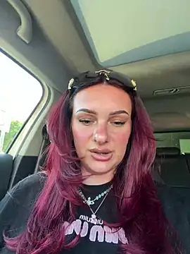 Snapshot of OliviaaFischer chatting on July 11, 2026, 5:24 pm OliviaaFischer online show from July 11, 2026, 5:24 pm