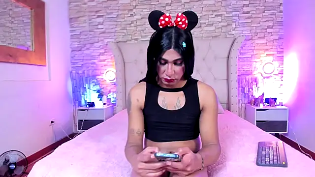 Snapshot of Lucia-Horny24 chatting on December 2, 2025, 6:53 pm Lucia-Horny24 online show from December 2, 2025, 6:53 pm