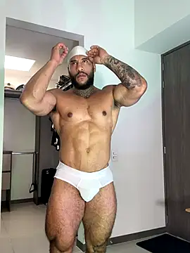 Snapshot of Andrew_Johnnson chatting on October 15, 2025, 5:32 pm Andrew Johnnson online show from October 15, 2025, 5:32 pm