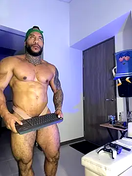 Snapshot of Andrew_Johnnson chatting on November 15, 2025, 12:03 am Andrew Johnnson online show from November 15, 2025, 12:03 am