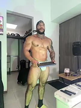 Snapshot of Andrew_Johnnson chatting on October 11, 2025, 6:42 pm Andrew Johnnson online show from October 11, 2025, 6:42 pm