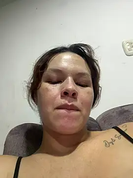 miacarrot online show from August 5, 2026, 3:00 am