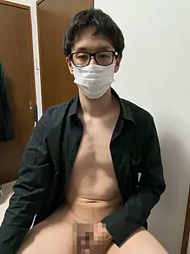 Snapshot of gHayato chatting on April 28, 2026, 4:55 pm gHayato online show from April 28, 2026, 4:55 pm