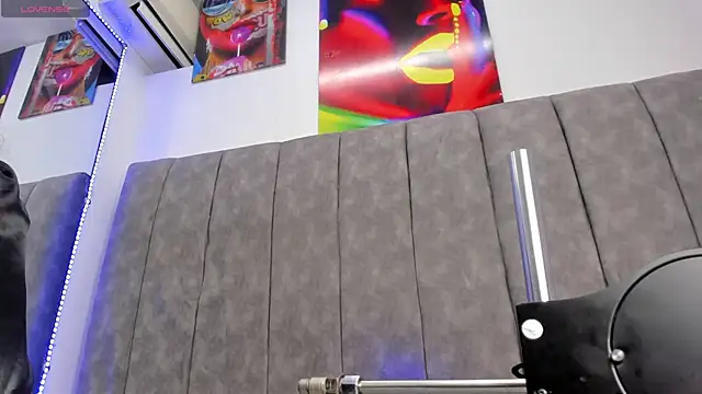 pretty78angel online show from October 16, 2025, 8:06 pm