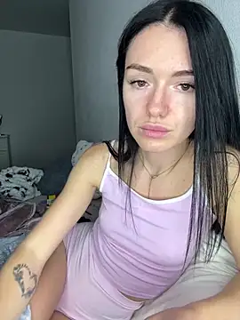 Snapshot of karrr__aaa chatting on October 15, 2025, 8:06 pm karrr aaa online show from October 15, 2025, 8:06 pm