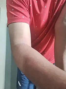 Snapshot of COme8989 chatting on December 2, 2025, 6:59 am COme8989 online show from December 2, 2025, 6:59 am