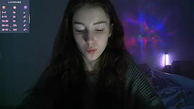 Snapshot of eskatmi chatting on December 3, 2025, 2:34 am eskatmi online show from December 3, 2025, 2:34 am