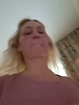 merlyn4 online show from January 14, 2026, 9:46 am