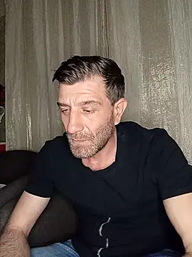 Alexdaniel89 online show from April 21, 2026, 9:54 pm