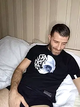 Alexdaniel89 online show from February 3, 2026, 10:37 pm