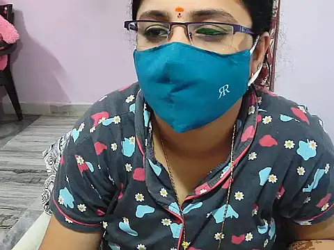 Snapshot of jannu6482 chatting on October 12, 2025, 6:37 am jannu6482 online show from October 12, 2025, 6:37 am