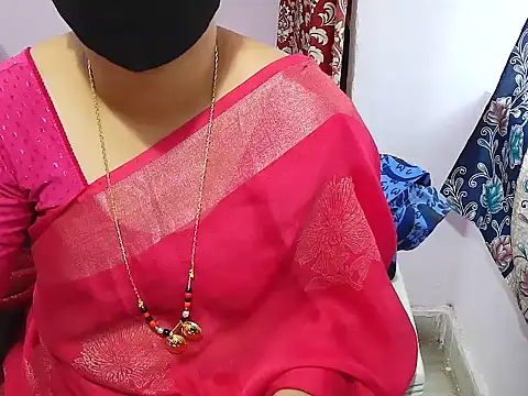 Snapshot of jannu6482 chatting on October 19, 2025, 6:27 am jannu6482 online show from October 19, 2025, 6:27 am