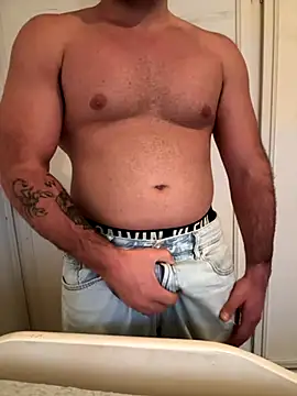 Snapshot of Joaqtuft2 chatting on October 24, 2025, 5:23 pm Joaqtuft2 online show from October 24, 2025, 5:23 pm