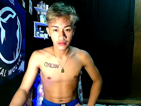 naughtyboyloy 0 online show from November 7, 2025, 8:02 pm