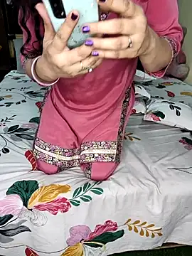 Snapshot of PRIYA_22 chatting on October 17, 2025, 2:30 pm PRIYA 22 online show from October 17, 2025, 2:30 pm