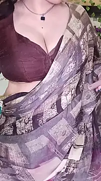 Snapshot of PRIYA_22 chatting on July 27, 2026, 10:33 am PRIYA 22 online show from July 27, 2026, 10:33 am