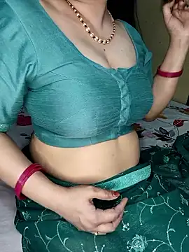 Snapshot of PRIYA_22 chatting on November 3, 2025, 11:03 am PRIYA 22 online show from November 3, 2025, 11:03 am