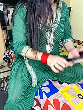 Snapshot of PRIYA_22 chatting on November 13, 2025, 4:55 pm PRIYA 22 online show from November 13, 2025, 4:55 pm