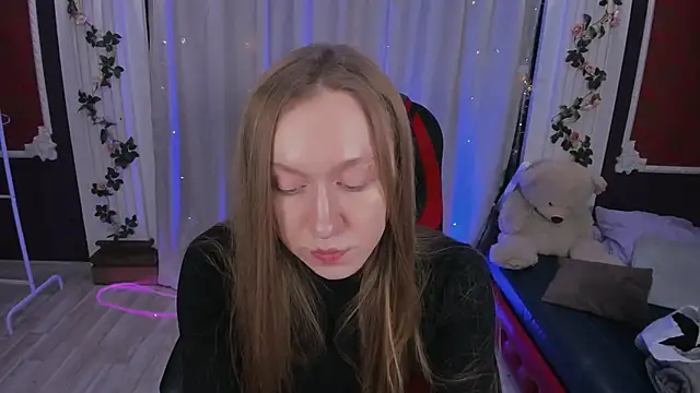 -Seava online show from December 1, 2025, 3:35 pm