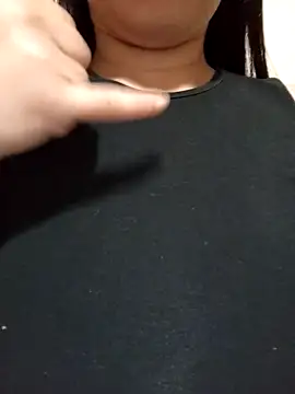 Snapshot of AsilAbid chatting on December 2, 2025, 8:05 am AsilAbid online show from December 2, 2025, 8:05 am